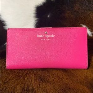 Kate spade wallet bright pink 💗